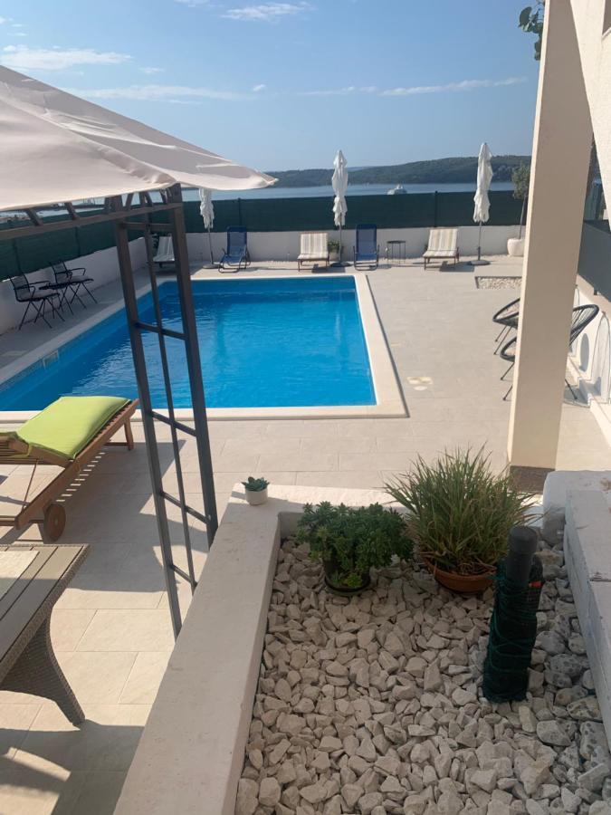 Apartments Villa Bella Vista Seget Трогир Екстериор снимка