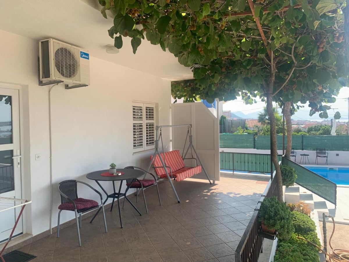 Apartments Villa Bella Vista Seget Трогир Екстериор снимка