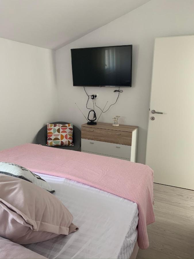 Apartments Villa Bella Vista Seget Трогир Екстериор снимка