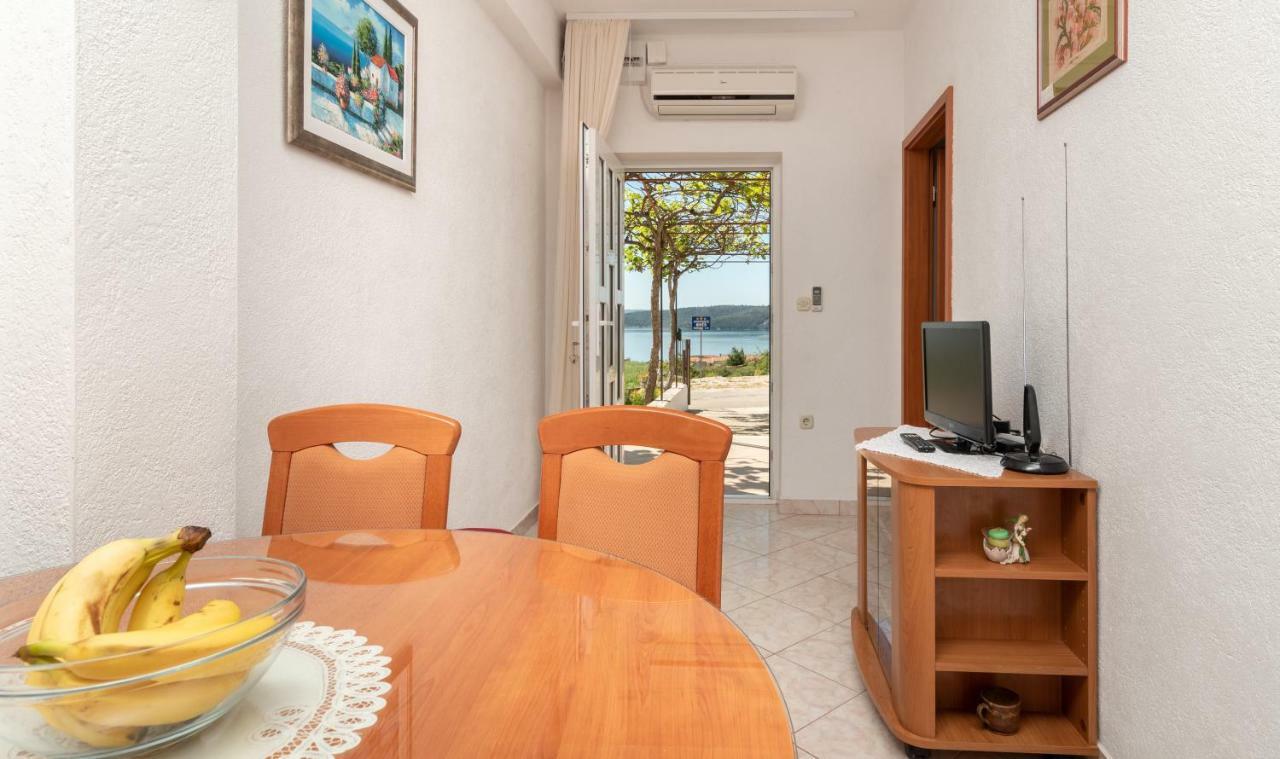 Apartments Villa Bella Vista Seget Трогир Екстериор снимка