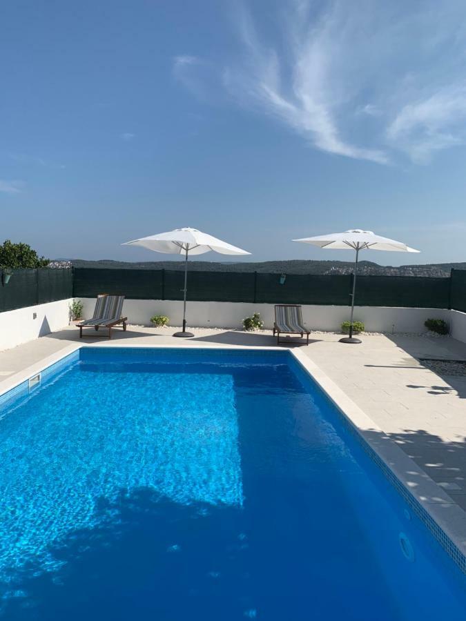 Apartments Villa Bella Vista Seget Трогир Екстериор снимка